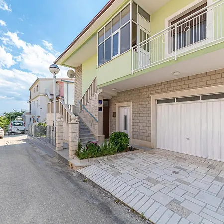 Two-bedroom In Apartman