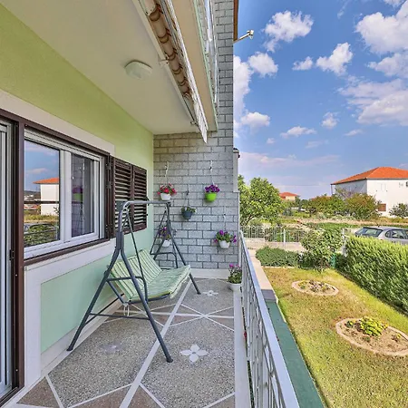 Appartement Two-bedroom In Trogir